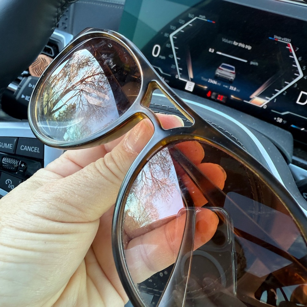 Ray-Ban Brown Sunglasses - Picture 2 of 4